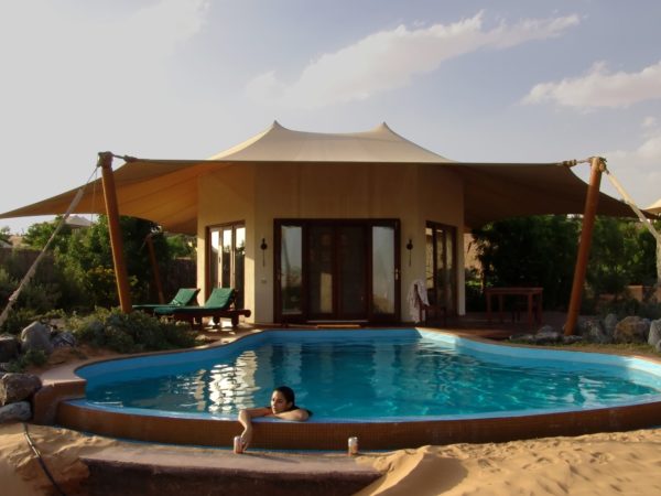 Al Maha tent & pool