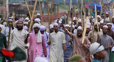 ডেট লাইন ৫ মে ॥ শাহবাগে যাওয়ার চেষ্টা করেছে হেফাজতের কর্মীরা 3