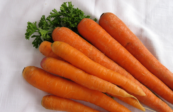 Foods-That-Prevent-Hair-Loss---Carrots