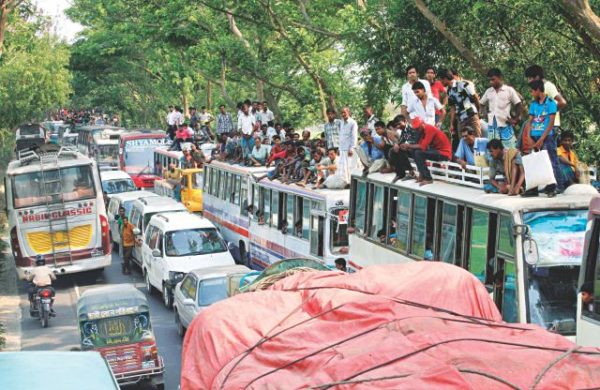 Dhaka - Tangail highway traffic long