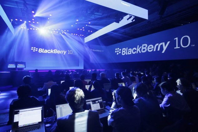 বিখ্যাত মোবাইল প্রস্তুতকারী প্রতিষ্ঠান BlackBerry লসে, ৪০% কর্মী ছাটাই 1