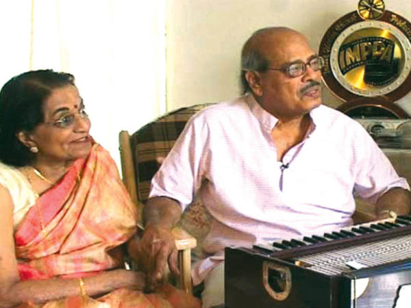 Manna Dey and his wife