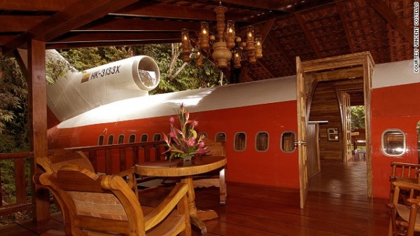 recycled-planes-hotel-horizontal-gallery