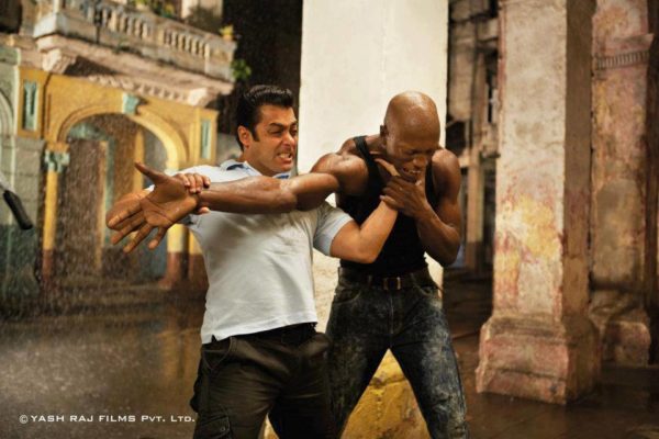 Salman-Khan-HD-Wallpapers-Ek-Tha-Tiger-Movie-Stills-2