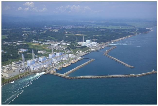 অবশেষে জাপান Fukushima থেকে পারমাণবিক জ্বালানি সরিয়ে নিচ্ছে 1