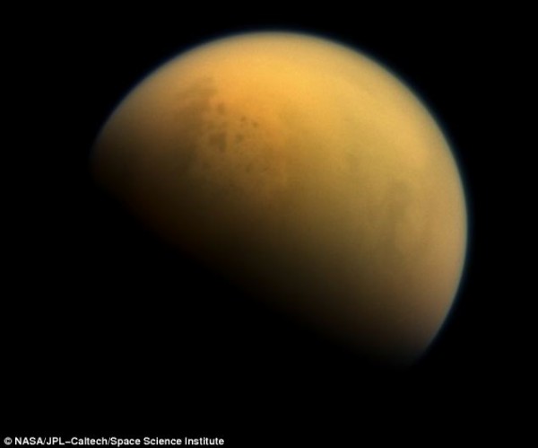 Hazy-Atmosphere-of-Titan