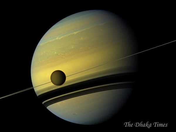 Cassini মহাকাশযান থেকে পাঠানো শনিগ্রহ এবং এর দুটি উপগ্রহের অসাধারণ কিছু ছবি! 3