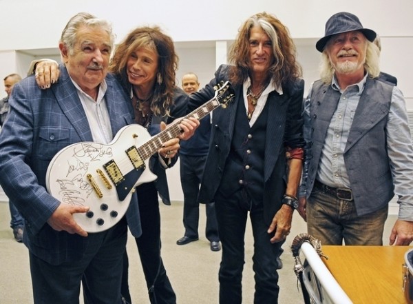 enhanced-buzz-26077-1386106132-10