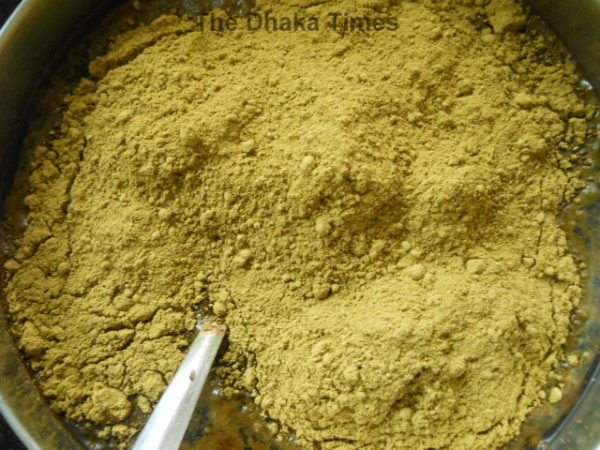 Henna-powder-Home-Pack-for-Glowing-Skin-and-Hair