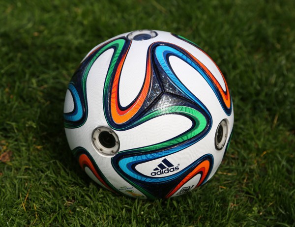adidas-ball-with-camera-world-cup-2014-designboom-05
