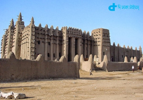 Grand Mosques of Dijeni