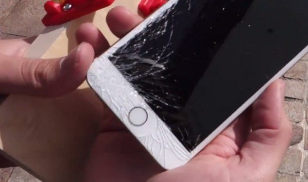 iPhone-6-and-iPhone-6-Plus-drop-test-Hint-It-cracks-Video-459380-2