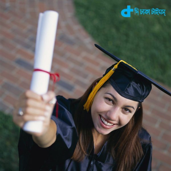 USA পড়াশোনা করতে কিভাবে যাবেন জেনে নিন 3 Smiling Graduate Holding up Diploma
