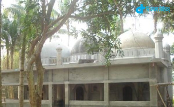 Chuadanga historic gholdari Masjid