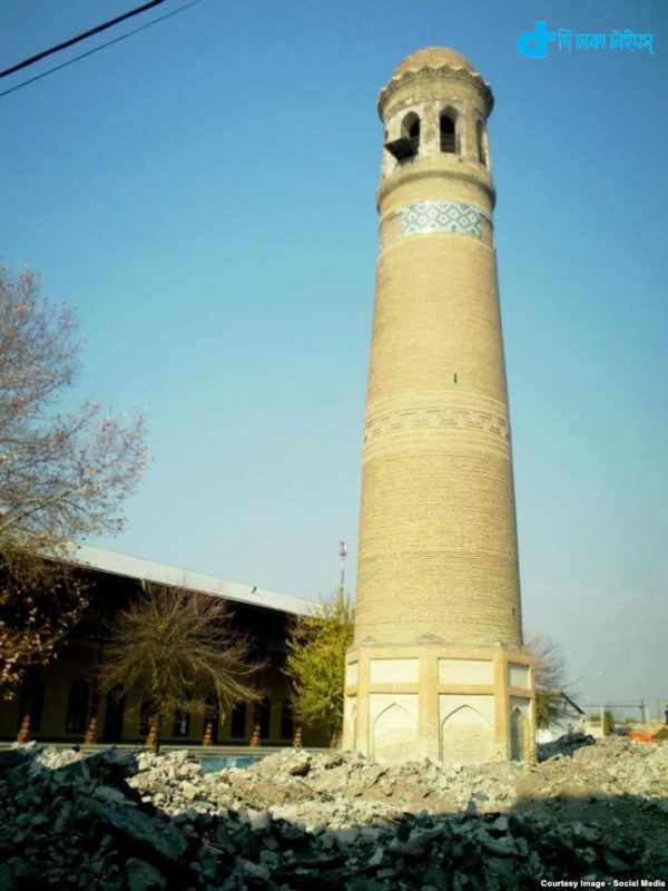 Facebook saved by 7 hundred year old mosque minaret-2