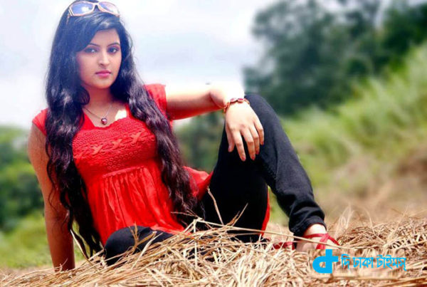 Priyamani Sexvideo - à¦¦à§à¦Ÿà¦¿ à¦›à¦¬à¦¿à¦° à¦¨à¦¾à¦® à¦¦à¦¿à¦²à§‡à¦¨ à¦ªà¦°à§€à¦®à¦¨à¦¿! - The Dhaka Times