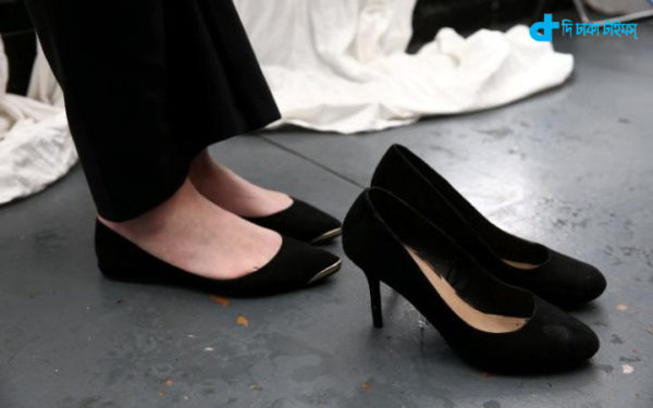 Jobs & not wearing heels woman-2