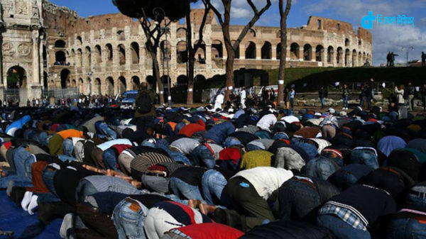 italy-mosque-stop-and-protest