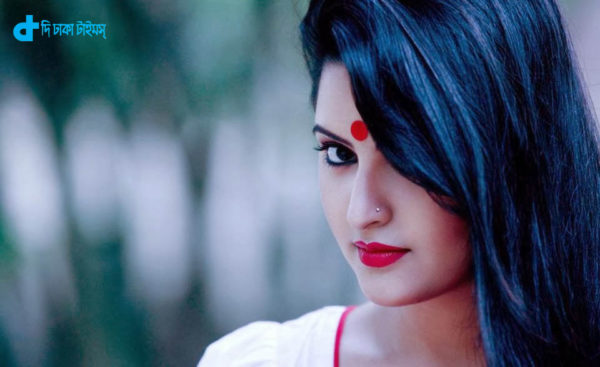 পরীমনির অভিনয়ে আসার নেপথ্য গল্প শুনুন 1 pori-moni-001