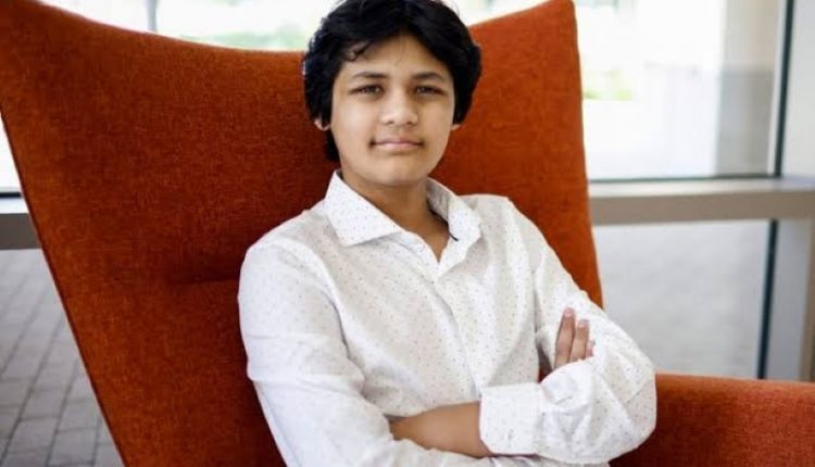 A 14-year-old Bangladeshi-born teenager joined Elon Musk's SpaceX! 1 ১৪ বছরের বাংলাদেশি বংশোদ্ভূত কিশোর ইলন মাস্কের স্পেসএক্সে যোগ দিলো! 1