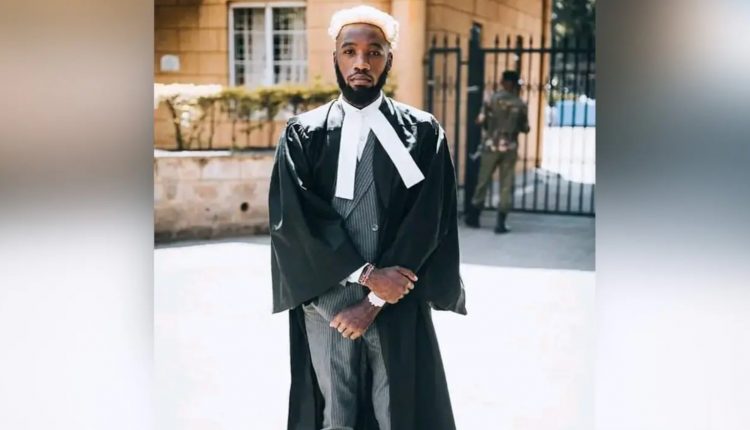 ভুয়া আইনজীবী হলে কি হবে তিনি কিন্তু জিতেছেন ২৬ মামলা! 1 ভুয়া আইনজীবী হলে কি হবে তিনি কিন্তু জিতেছেন ২৬ মামলা! 1