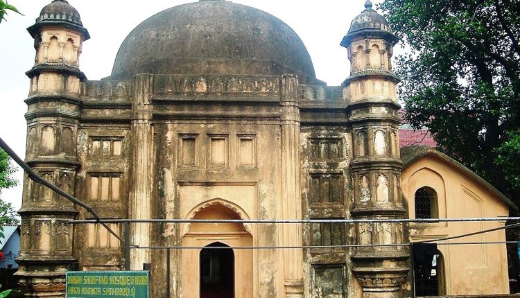 ঢাকার ঐতিহাসিক হাজী শাহবাজ মসজিদ 2
