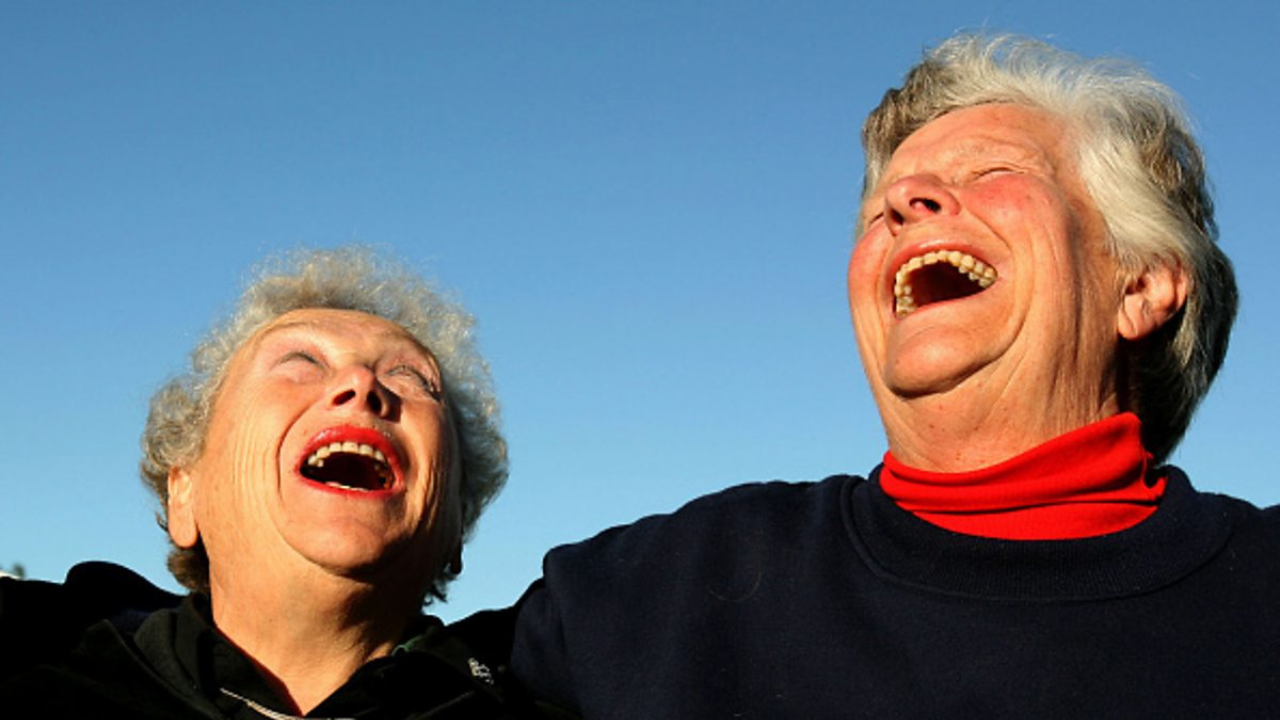 মন খুলে ১০ মিনিট হাসলে শরীর ও মনে কী কী বদল হয় জানলে আপনিও চমকে যাবেন! 28