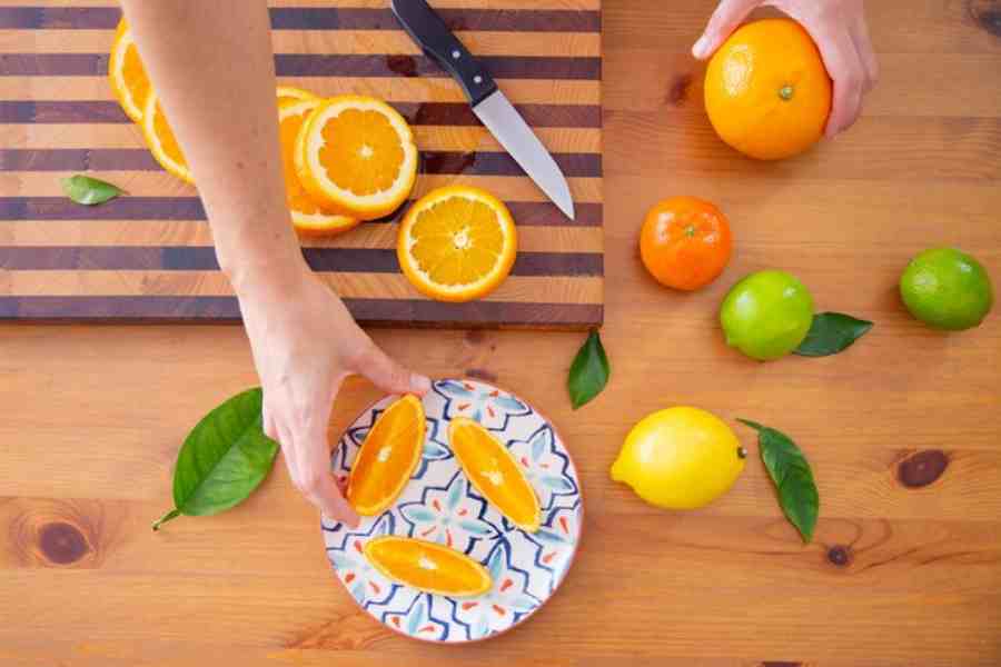 মুঠো মুঠো ভিটামিন সি সাপ্লিমেন্ট খেলে কিডনিতে কী পাথর জমতে পারে? 13