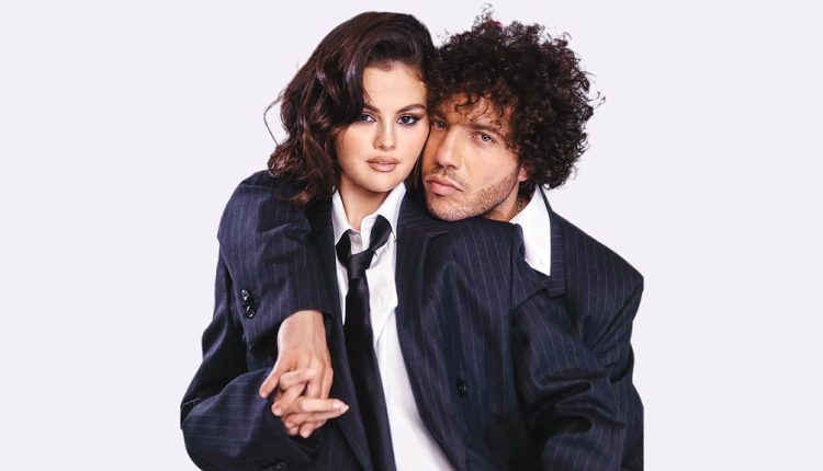 আসছে সেলেনার নতুন গান 1 আসছে সেলেনার নতুন গান 1