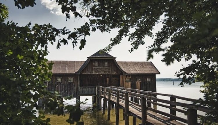 নদীর ধারে সুন্দরতম একটি রিসোর্ট 1 নদীর ধারে সুন্দরতম একটি রিসোর্ট 1