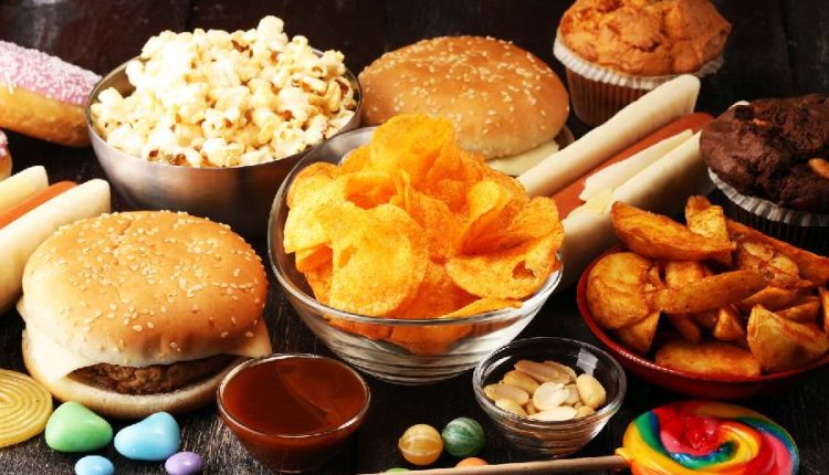 ক্যান্সারের নেপথ্যে কী খাবারের বড় ভূমিকা রয়েছে? 11