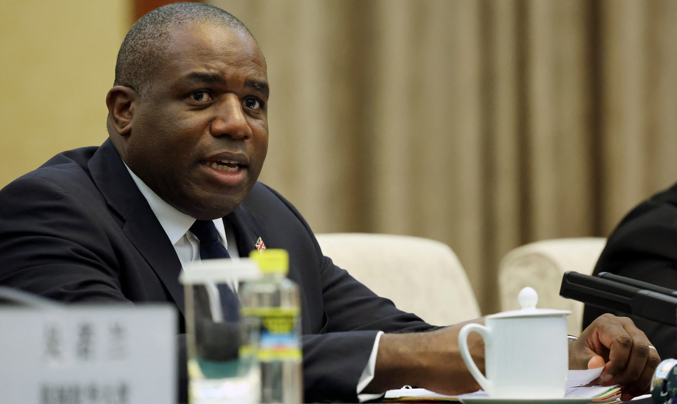 ইসরায়েলের সঙ্গে বাণিজ্য আলোচনা স্থগিত করলো যুক্তরাজ্য 16