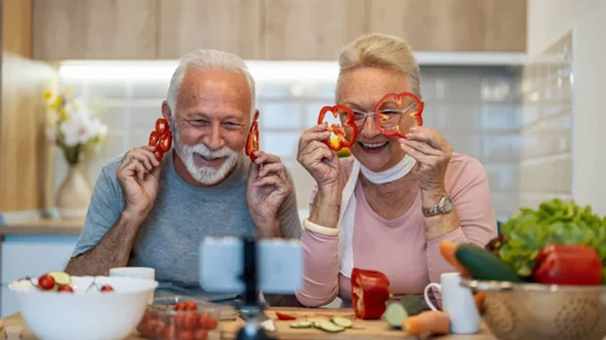 বয়স ধরে রাখতে সাহায্য করতে পারে সঠিক সময়ে ডিনার 16