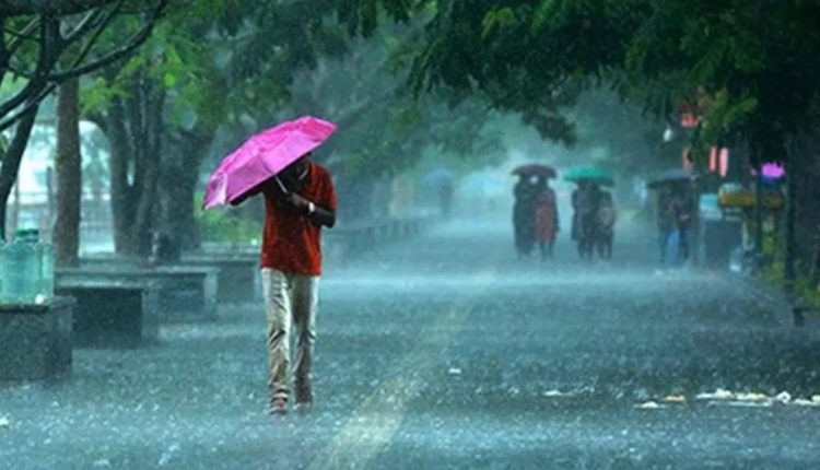 বর্ষার বিড়ম্বনা 1 বর্ষার বিড়ম্বনা 1