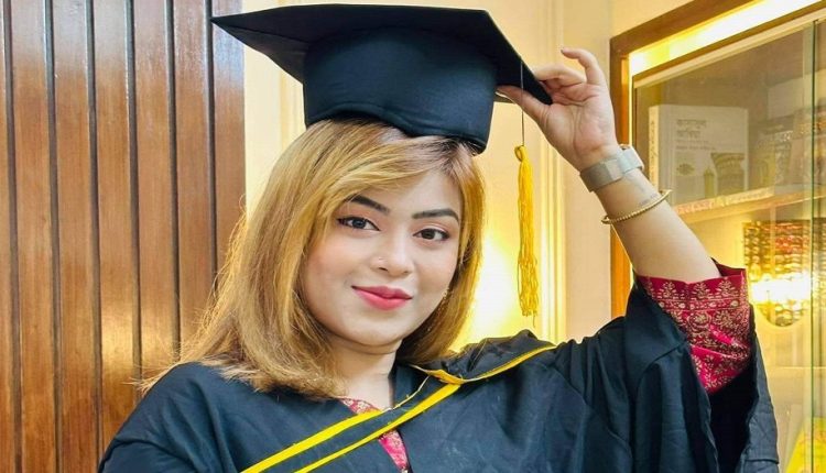 অভিনেত্রী মিষ্টি জান্নাত একজন দাঁতের চিকিৎসক 2