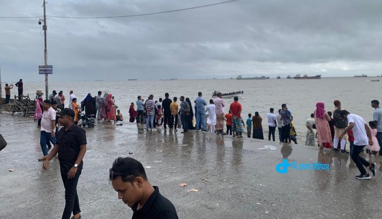চট্টগ্রামের পতেঙ্গা সমুদ্র সৈকত 1 চট্টগ্রামের পতেঙ্গা সমুদ্র সৈকত 1