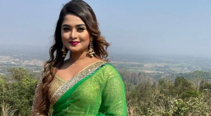 বিটিভির ম্যাগাজিন অনুষ্ঠান থেকে শিরিন শিলার অংশ বাদ 1 বিটিভির ম্যাগাজিন অনুষ্ঠান থেকে শিরিন শিলার অংশ বাদ 1