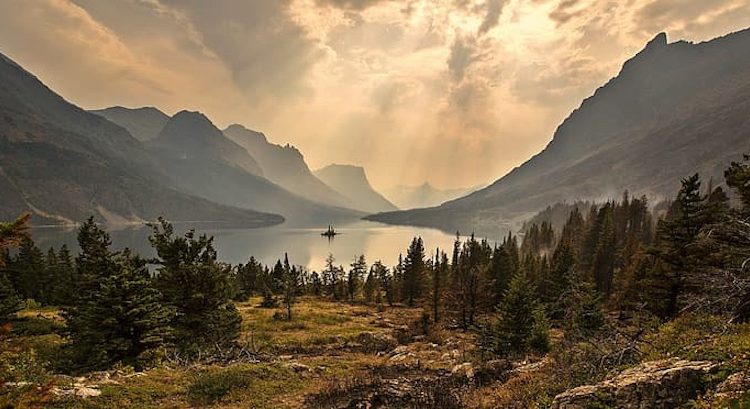 পাহাড়ের দুর্গমতা ভেদ করা সত্যিই কঠিন 1