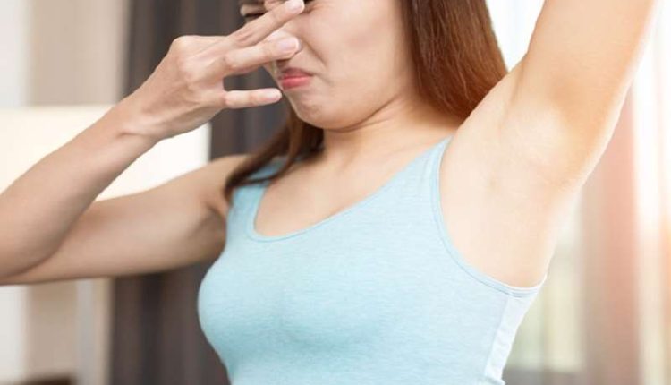 বর্ষায় দরদরিয়ে ঘামের মধ্যেও সুস্থ থাকবেন কীভাবে? 5