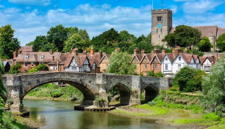 পুরোনো ভবনের প্রাকৃতিক সৌন্দর্য 1