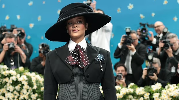 বিশ্বের সবচেয়ে ধনী পাঁচ গায়িকা 2