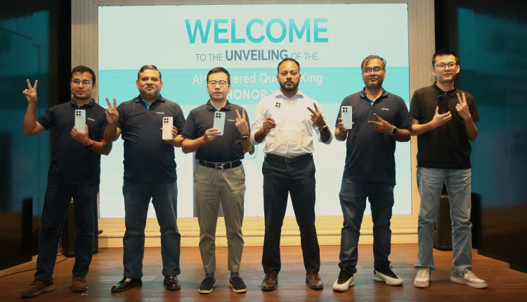 দেশের বাজারে এআই প্রযুক্তিনির্ভর ‘কোয়ালিটি কিং’ এক্স৬সি স্মার্টফোন উন্মোচন করলো অনার বাংলাদেশ 1 দেশের বাজারে এআই প্রযুক্তিনির্ভর ‘কোয়ালিটি কিং’ এক্স৬সি স্মার্টফোন উন্মোচন করলো অনার বাংলাদেশ 1