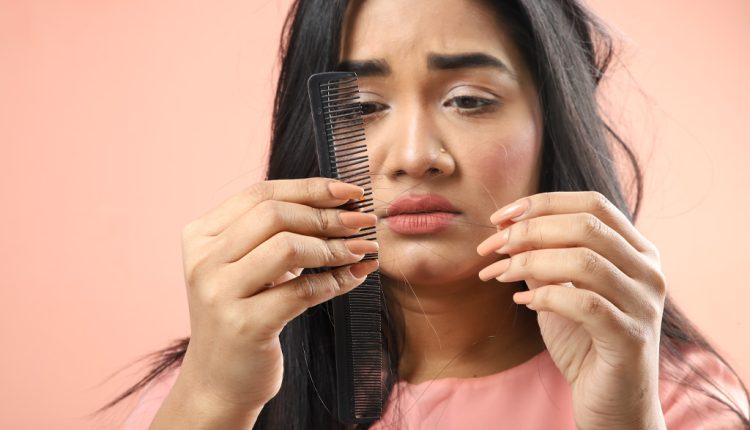 চুল পড়া সমস্যা রোধে করণীয় 1 চুল পড়া সমস্যা রোধে করণীয় 1