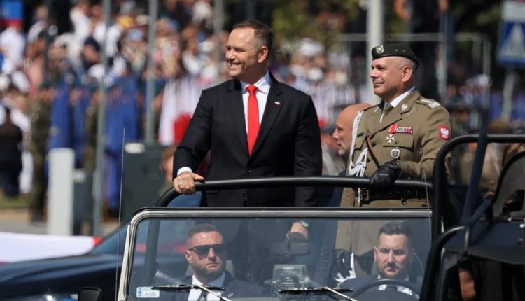 রাশিয়ার ড্রোন প্রবেশের পর ‘বিদেশি পারমাণবিক অস্ত্র’ চাইলো পোল্যান্ড 1 রাশিয়ার ড্রোন প্রবেশের পর ‘বিদেশি পারমাণবিক অস্ত্র’ চাইলো পোল্যান্ড 1