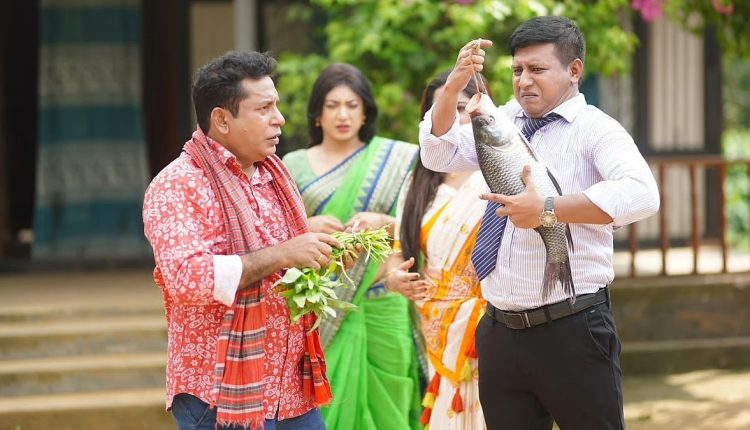 মোশাররফ করিম এবং শামীম হাসান সরকার ‘জামাই টক্কর’ নাটকে দুই জামাই 2