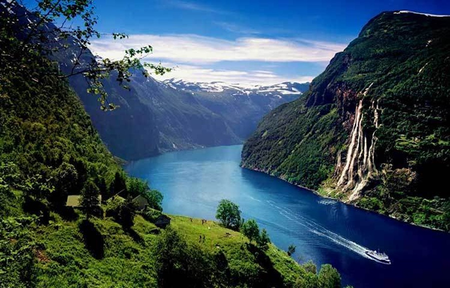 নরওয়ের জেইরেঞ্জারফোর্ড: এক প্রাকৃতিক সৌন্দর্যের লীলাভূমি 10