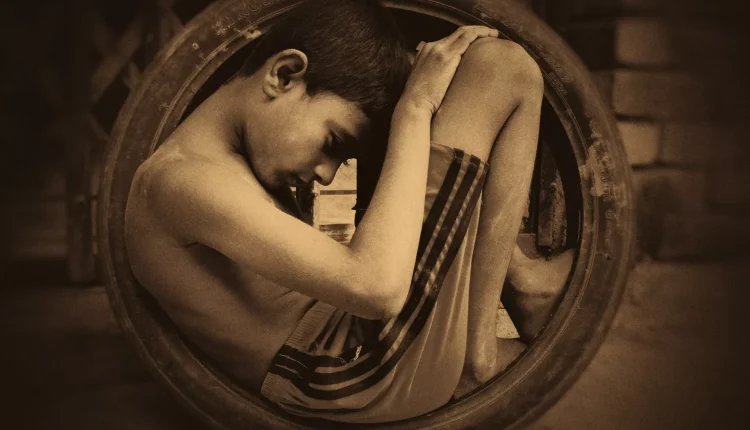 আমাদের সমাজ থেকে মানবিকতা কী দূরে সরে যাচ্ছে? 1