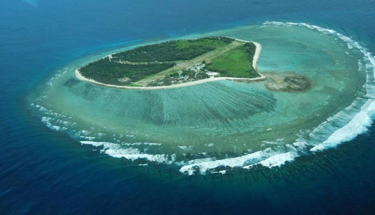 পৃথিবীর সবচেয়ে বড় প্রবালপ্রাচীর অস্ট্রেলিয়ার গ্রেট ব্যারিয়ার রিফ 8