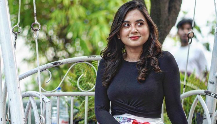 আবারও বড় পর্দায় ফিরছেন তানিয়া বৃষ্টি 1