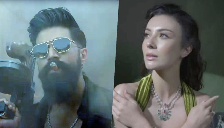 যে মন্তব্য করে বির্তকের মুখে পড়লেন যশ! 1 যে মন্তব্য করে বির্তকের মুখে পড়লেন যশ! 1
